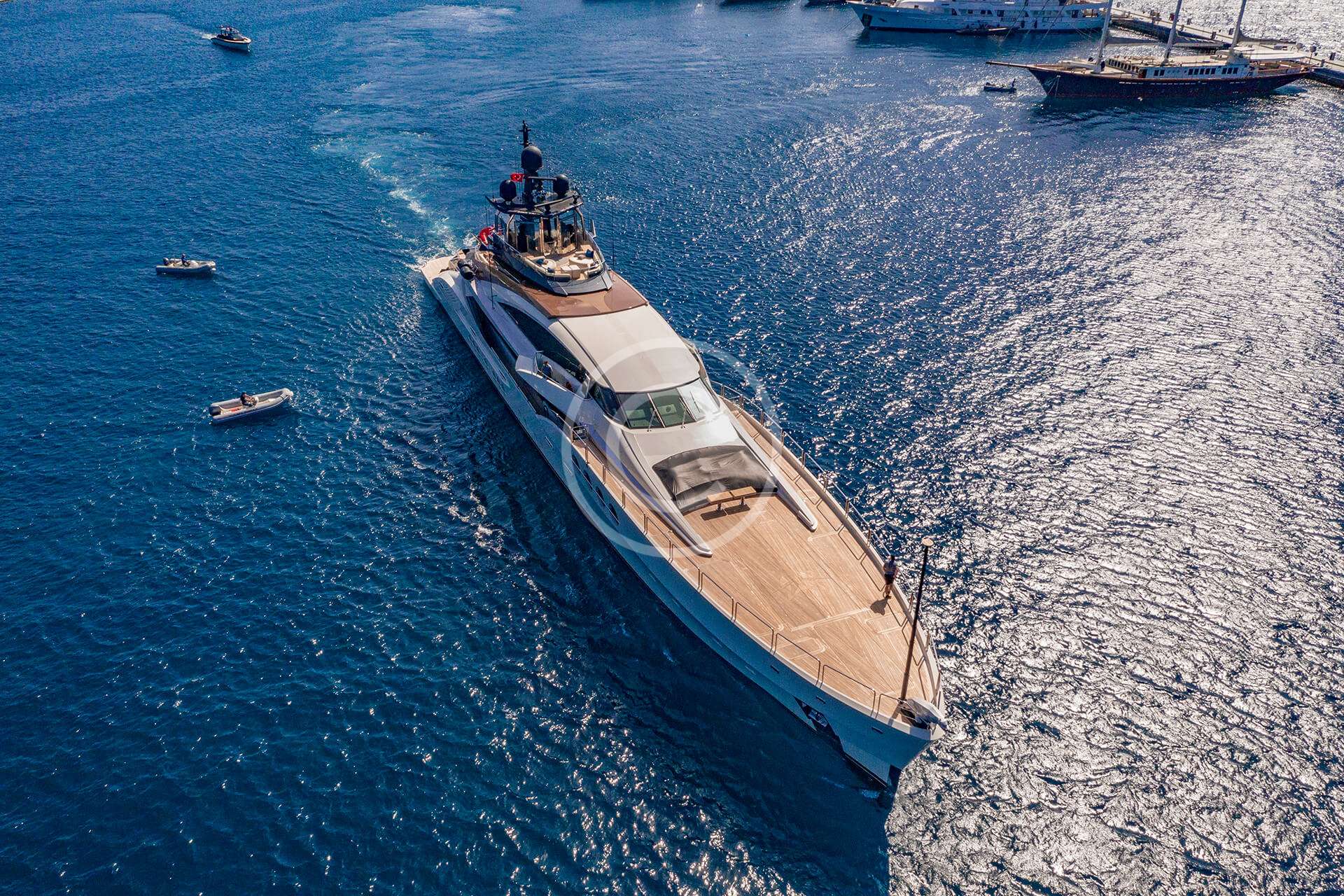 Aquavita Boat